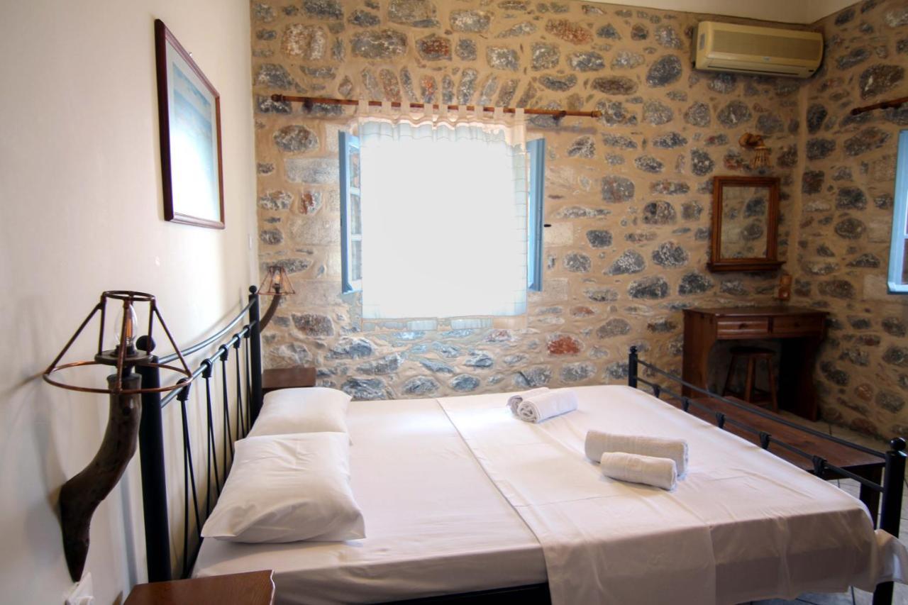 Marathos Bay Otel Kokkala Dış mekan fotoğraf