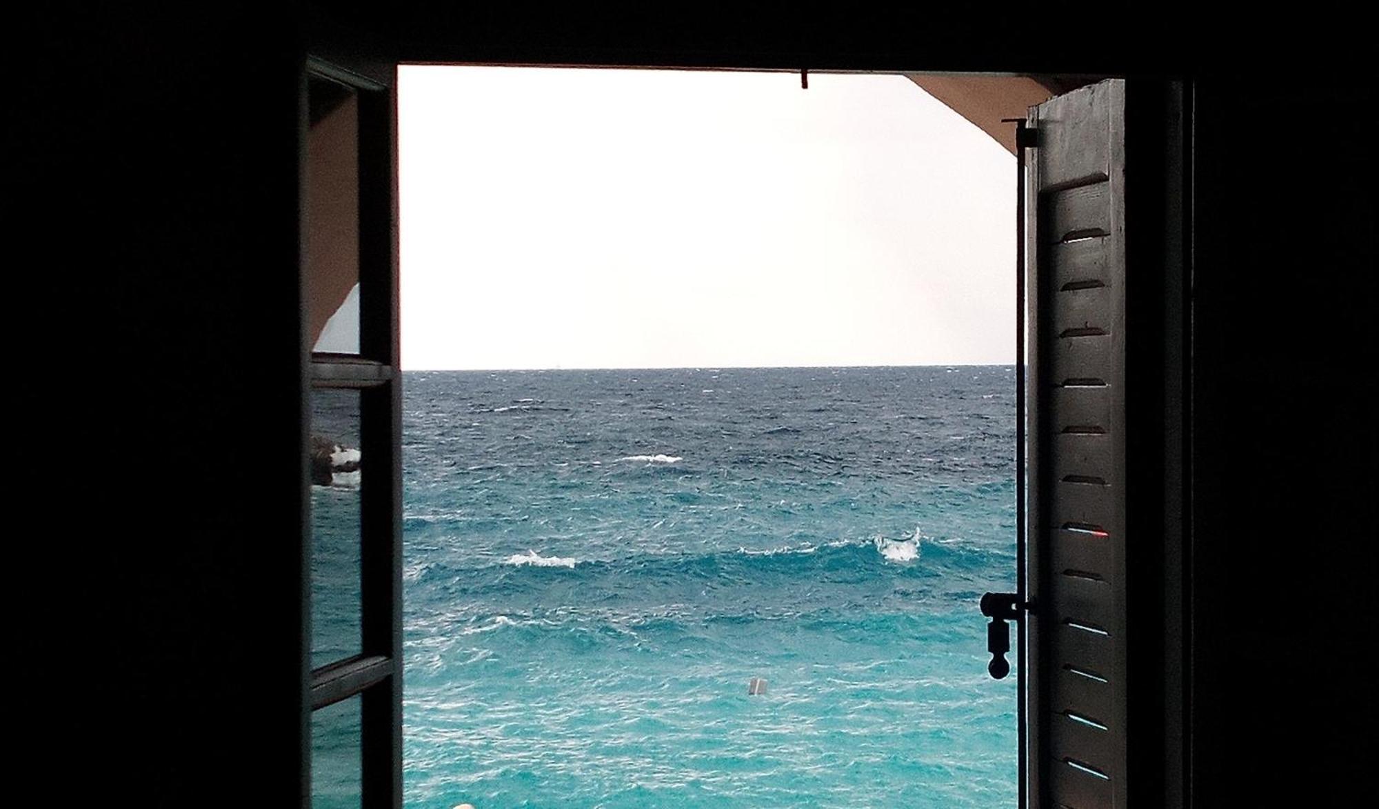 Marathos Bay Otel Kokkala Dış mekan fotoğraf